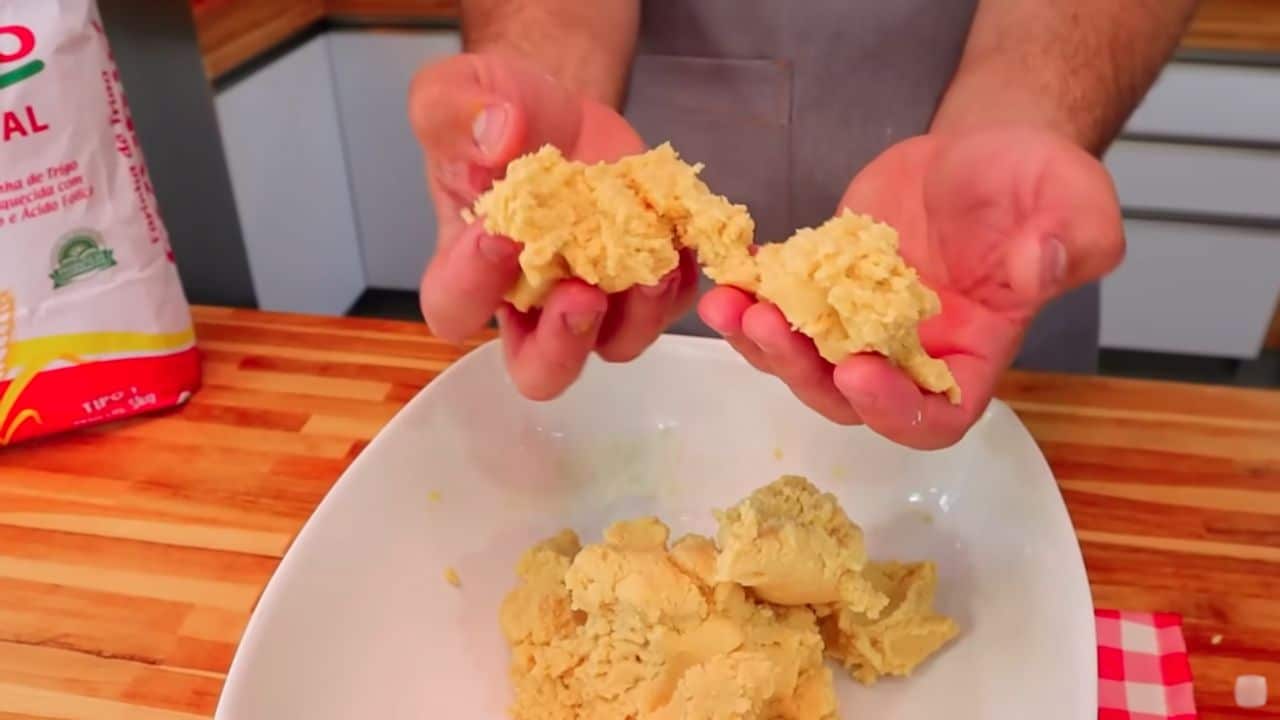 Preparando a Massa da Torta