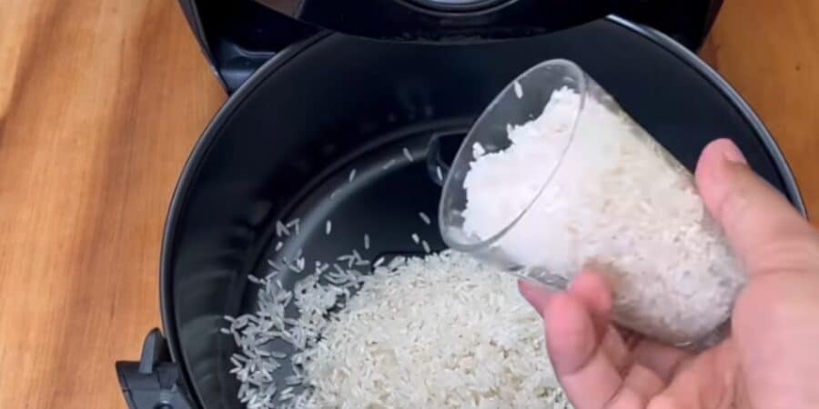 Como fazer arroz na Airfryer