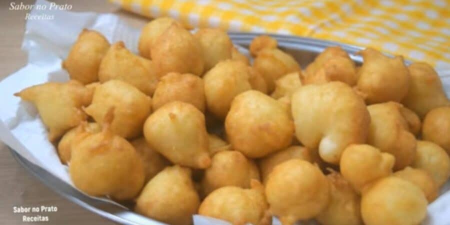 bolinho de chuva salgado