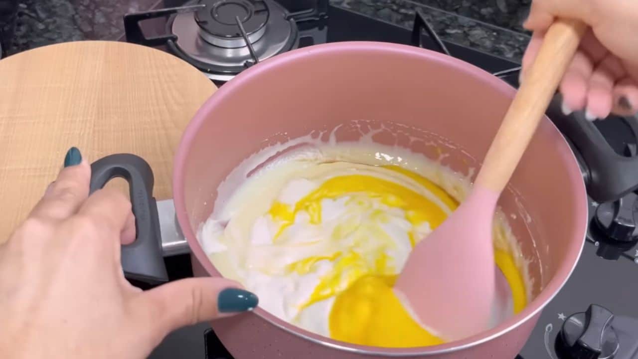 Preparar o creme base fora do fogo